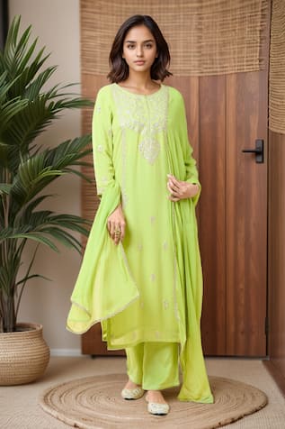 Samyukta Singhania Pittan Embroidered Straight Kurta & Pant Set 