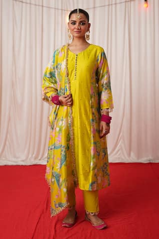 Floral Bird Embroidered Kurta Pant Set For Kids