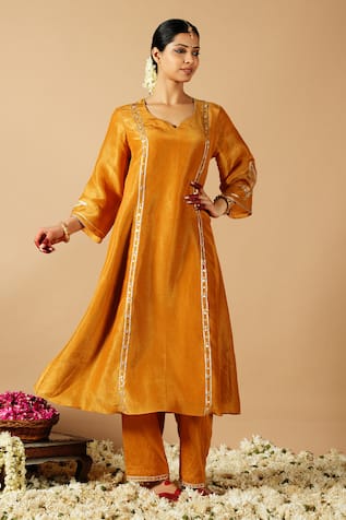 Tangerine by ASFA Gota Lacework Kurta With Pant 