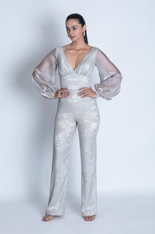 ORU PRET Shimmer Plunge Neck Jumpsuit With Belt 