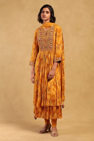 Ritu Kumar Niagra Abstract Mosaic Print Layered Kurta Set 