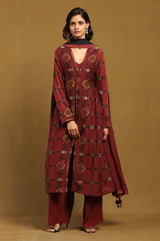 Ritu Kumar Kinnauri Printed Kurta Set 