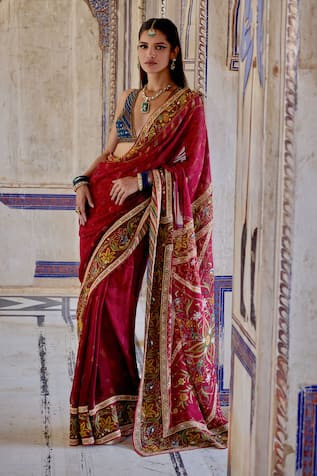 Kalista Chhaya Gul Print & Embroidered Saree With Blouse 