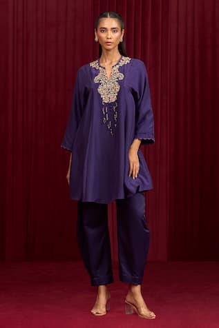 Ridhi Mehra Prelude Floral Embroidered Yoke Tunic With Pant 