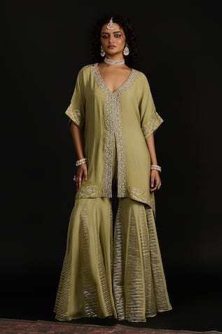 Reeti Arneja Zara Bahar Vine Embroidered Kurta With Godet Sharara 