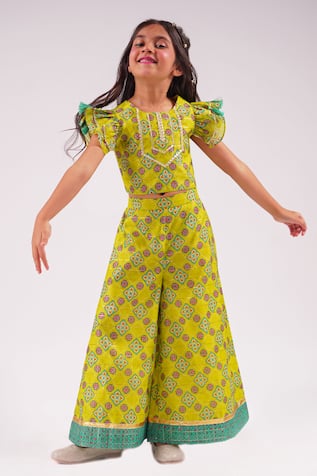 Lil Drama Floral Print Top With Palazzo 