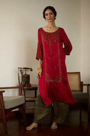 Sarang Kaur Red Sequin Embroidered Kurta Set 