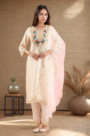 Samyukta Singhania Gota Embroidered Kurta Set 