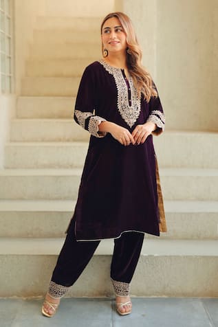 Sheetal Batra Zyra Kirandori Embroidered Kurta & Salwar Set 