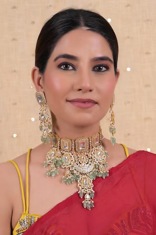 Shlok Jewels Kundan Motif Embellished Choker Set 