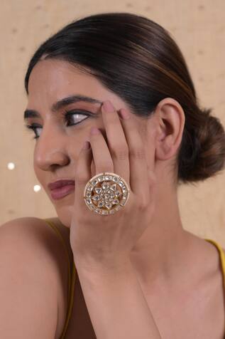 Kundan Pearl Embellished Circular Ring 