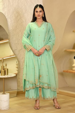 Hasrat By Salma Floral Zardosi Embroidered A-Line Kurta & Pant Set 