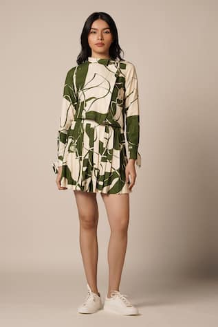 Abstract Floral Print Top & Pleated Skirt 