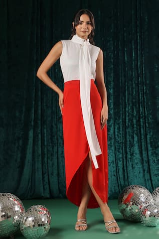 White High Collar Pearl Drape Top For Kids
