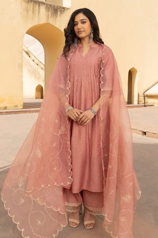 ASRUMO Pintucked Yoke Mukaish Kurta Set 