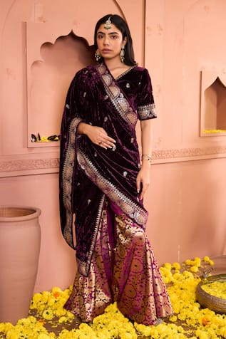 Tasuvure Indes Woven Floral Sharara Set 