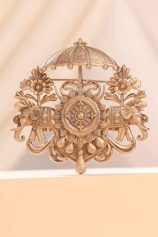 Cosa Nostraa Antique Elephant Carved Brooch 