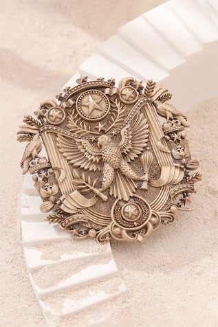 Cosa Nostraa Antique Eagle Carved Gold Brooch 