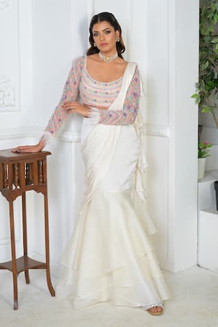 VRIDHI SOMAANI Marina Pre-Draped Saree With Pearl Embroidered Blouse 