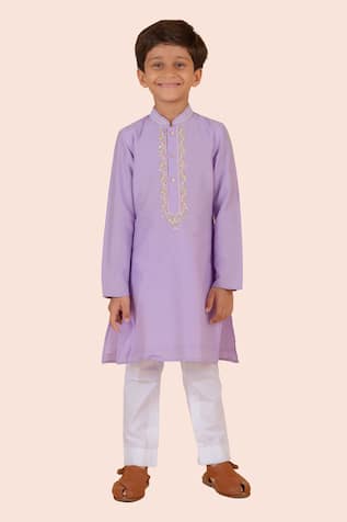 Heart Vine Embroidered Placket Kurta With Pant 