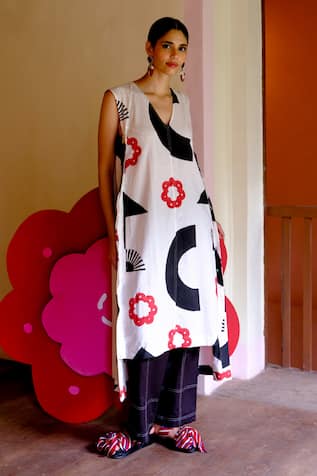 Jodi Geometric Handblock Print Kurta Set 