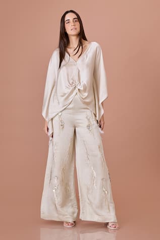 Dilnaz Champagne Satin Kaftan with Latkan Details 
