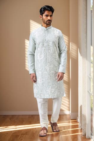 Floral Aari Embroidered Kurta Set 
