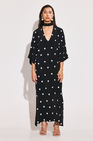 TWINKLE HANSPAL Black Ditsy Bloom Embroidered Kaftan Dress 