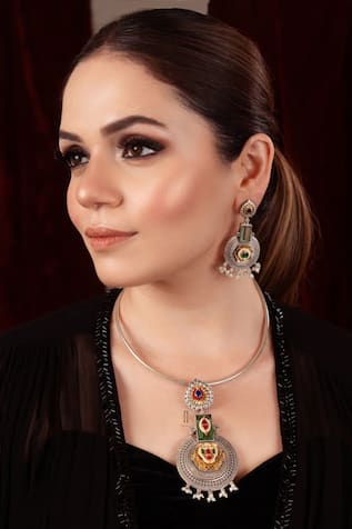 Silver Geometric Hasli Necklace Set 