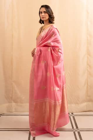 Priyanka Raajiv Floral Butta Silk Banarasi Saree 