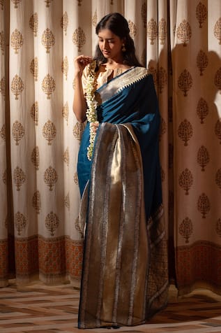 Priyanka Raajiv Teal Blue Geometric Woven Saree 