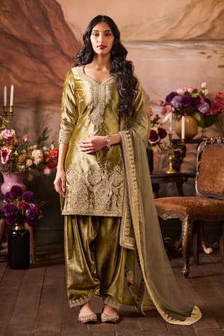 LASHKARAA Mehendi Green Embroidered Kurta Set 
