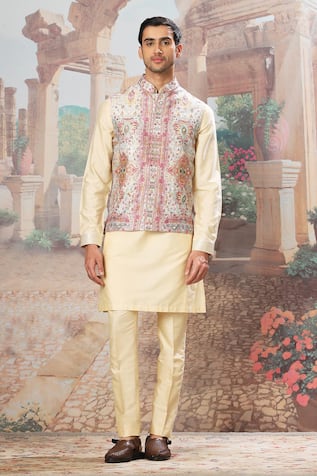 Asuka Mughal Minaret Print Bundi Kurta Set 