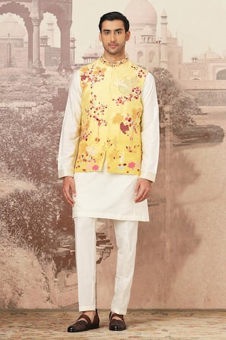 Asuka Floral Embroidered Yellow Bundi Set 