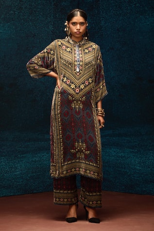 Rajdeep Ranawat Ajrakh Print Straight Kurta 