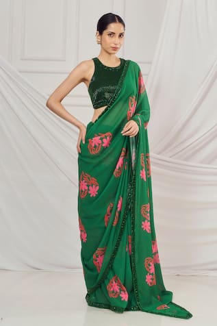 Harshita Singhvi Floral Heart Print Saree With Blouse 