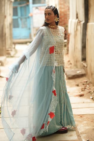 Chambray & CO. Cutwork Bloom Embroidered Overlay Set 