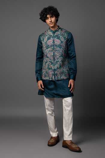 PAARSH Teal Blue Kasuti Embroidered Bundi Set 