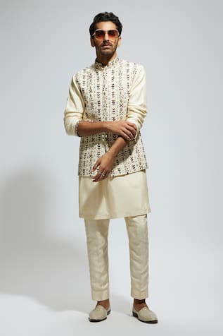 Geometric Embroidered Bundi Kurta Set 