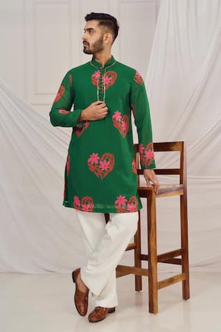 Harshita Singhvi Floral Heart Print Kurta 