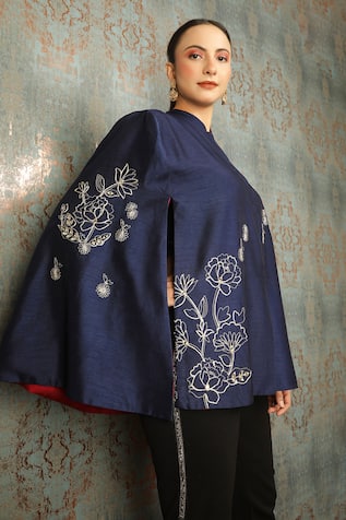 Tanu Malhotra Bloom Embroidered Cape 