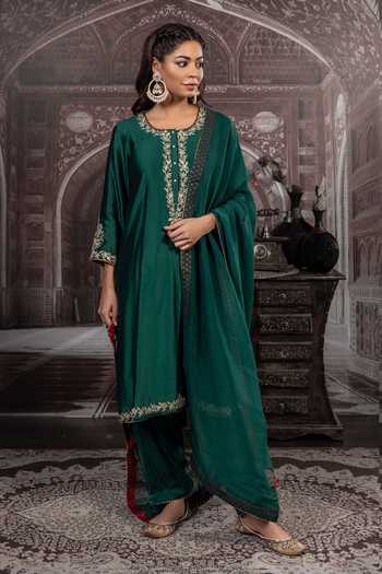 Label Radini Kashmiri Tila Hand Embroidered Kurta Set 