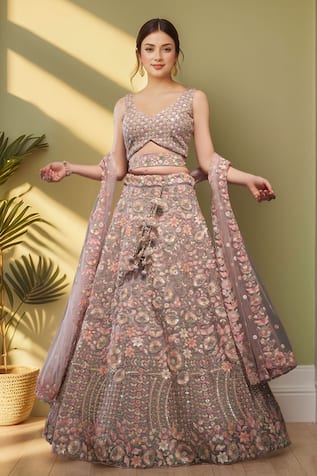 Samyukta Singhania Floral Zari Embroidered Lehenga Set 