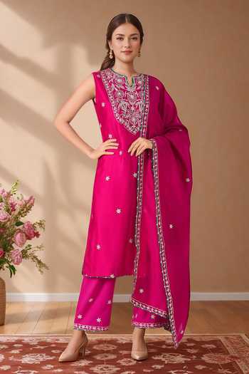 Maison Shefali Floral Zardozi Embroidered Kurta Set 