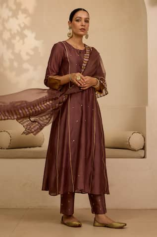 Label Mansi Nagdev Laila Hand Embroidered A-Line Kurta Pant Set 