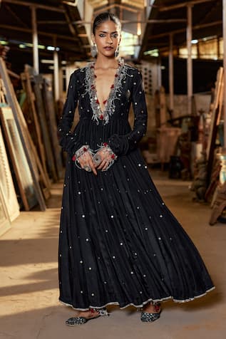 Karishma Khanduja Bareilly Floral Butti Embroidered Anarkali Set 