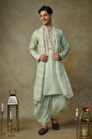 Masumi Mewawalla Placket Embroidered Kurta Set 