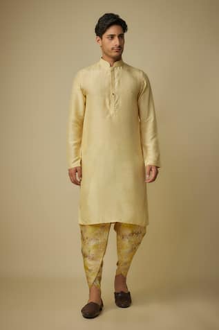 Masumi Mewawalla Solid Kurta With Jacquard Dhoti 