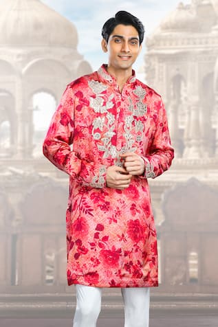 Char Chaand Bagh Jaal Print & Embroidered Kurta 