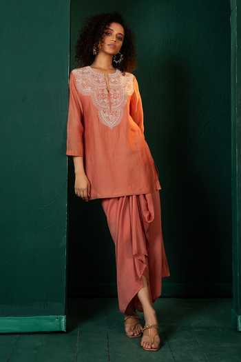 Oshi By Shikha Pink Pearl Embroidered Kurta & Draped Skirt Set 